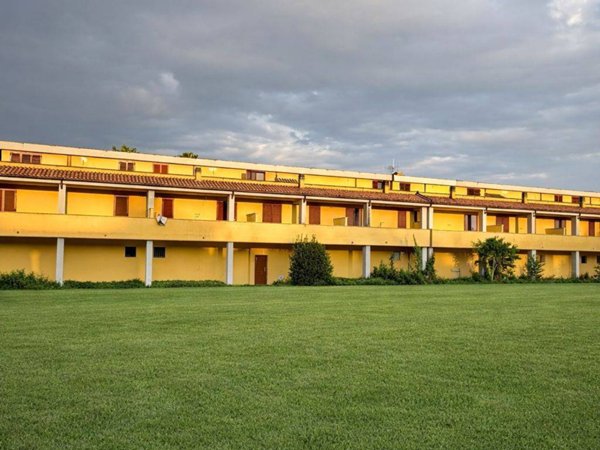 casa indipendente in vendita a Cisterna di Latina