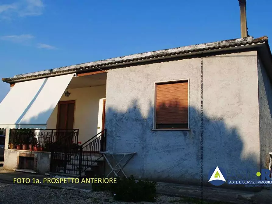 casa indipendente in vendita a Cisterna di Latina