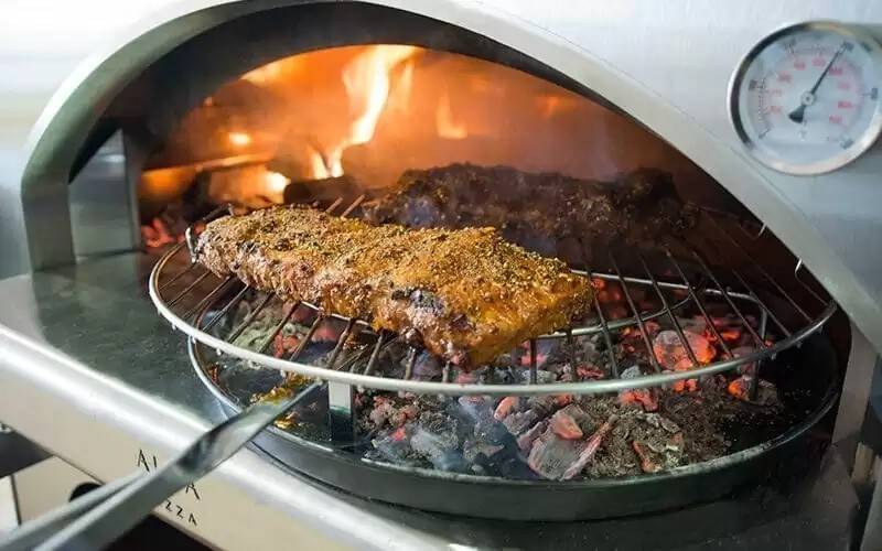negozio in vendita a Cisterna di Latina