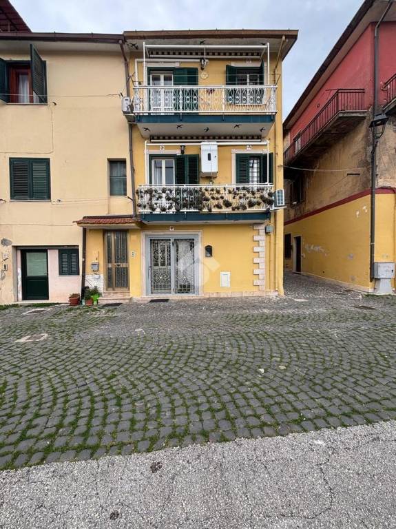 appartamento in vendita a Cisterna di Latina