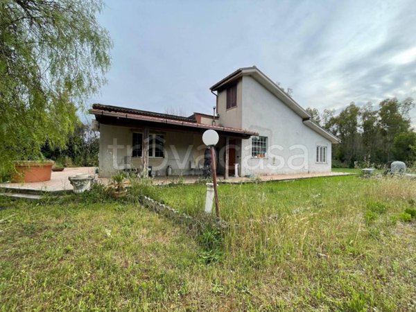 casa indipendente in vendita a Cisterna di Latina