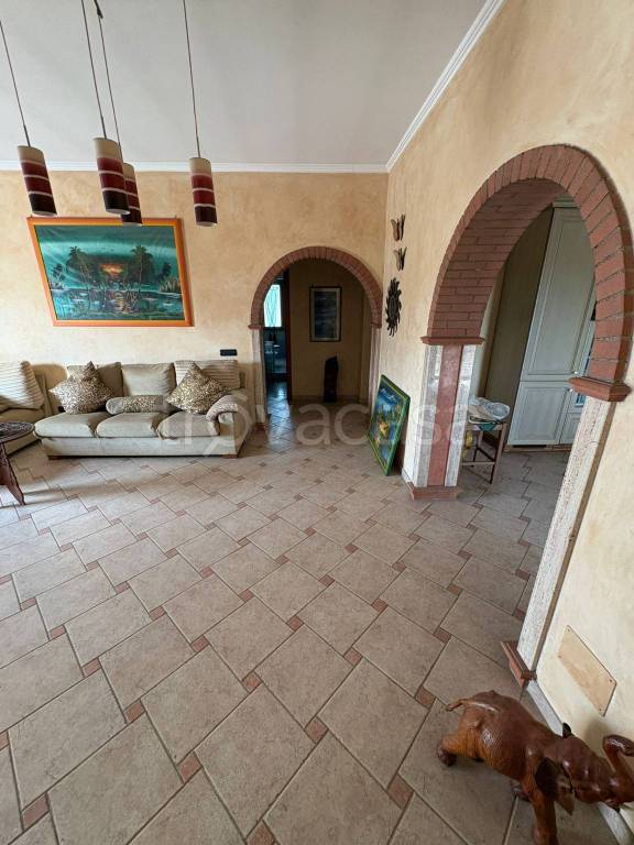 appartamento in vendita a Cisterna di Latina in zona Prato Cesarino