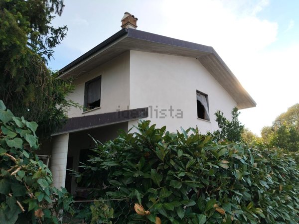 appartamento in vendita a Cisterna di Latina in zona Borgo Flora