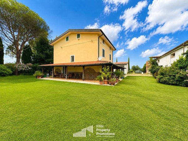 terreno edificabile in vendita a Cisterna di Latina