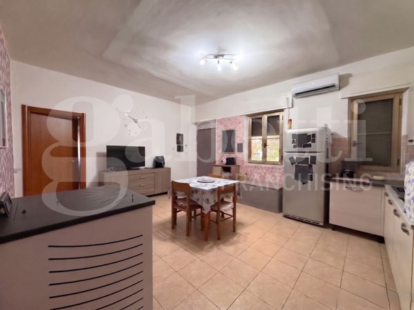 casa indipendente in vendita a Cisterna di Latina