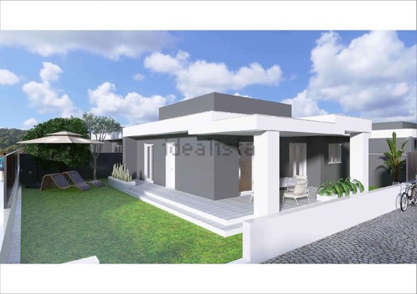 casa indipendente in vendita a Cisterna di Latina