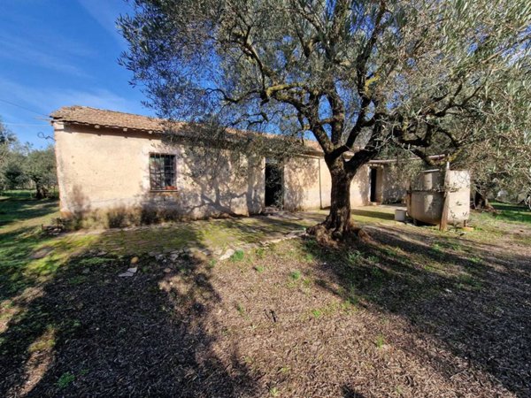 casa indipendente in vendita a Cisterna di Latina in zona Olmobello