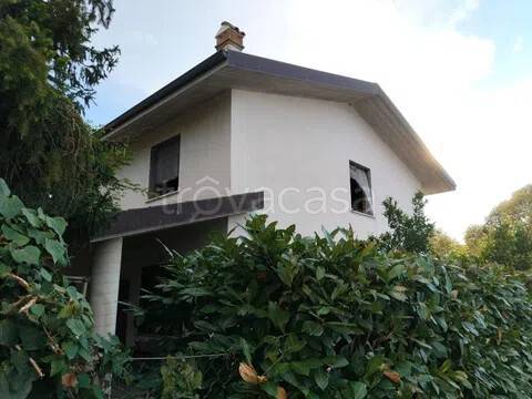appartamento in vendita a Cisterna di Latina in zona Borgo Flora