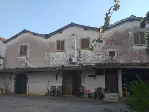 casa indipendente in vendita a Cisterna di Latina in zona Le Castella