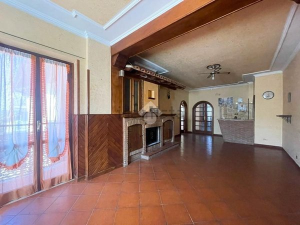 casa indipendente in vendita a Cori in zona Giulianello