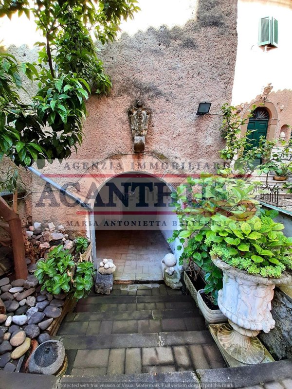 casa indipendente in vendita a Cori