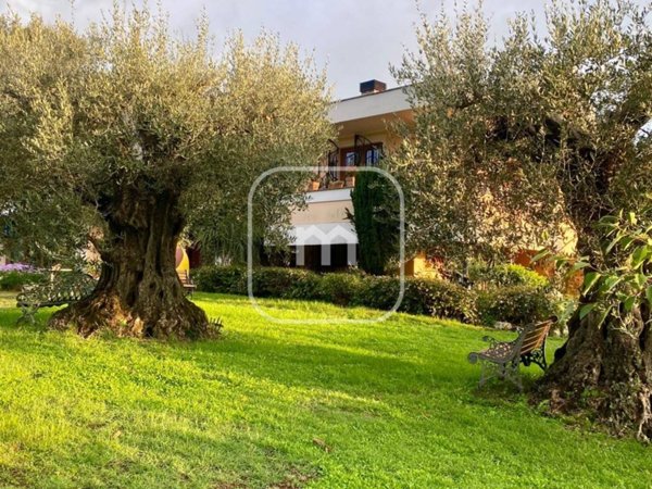 casa indipendente in vendita a Cori
