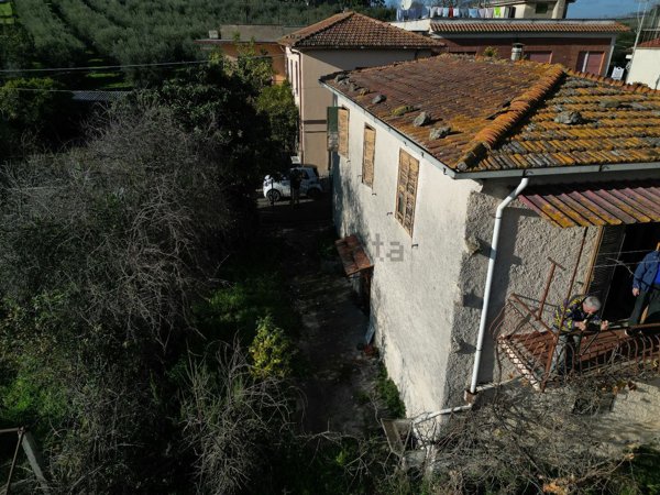 casa indipendente in vendita a Cori in zona Giulianello