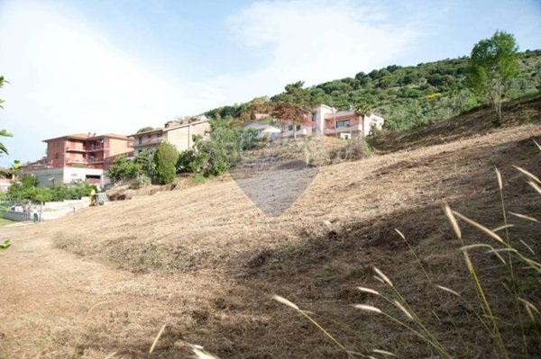 negozio in vendita a Cori