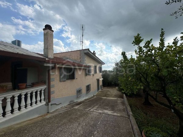 casa indipendente in vendita a Cori