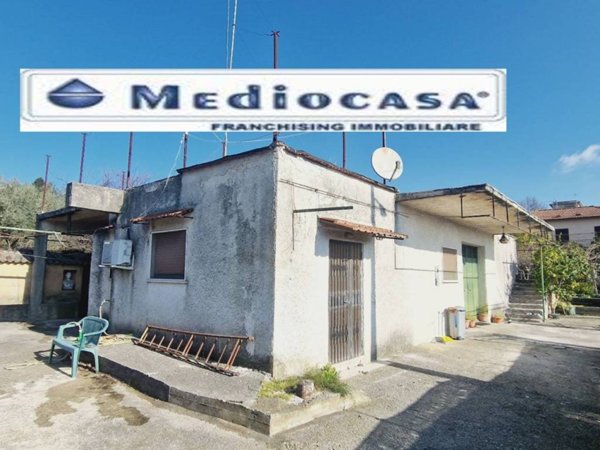 casa indipendente in vendita a Cori in zona Giulianello
