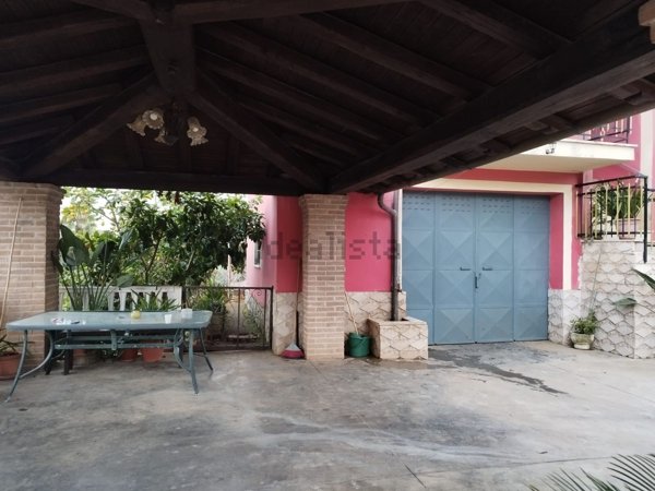 casa indipendente in vendita a Cori