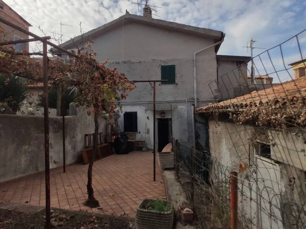 appartamento in vendita a Cori