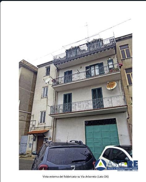 appartamento in vendita a Cori