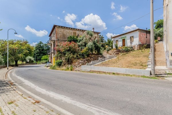 casa indipendente in vendita a Cori