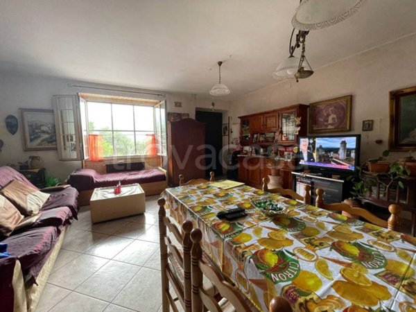 casa indipendente in vendita a Cori