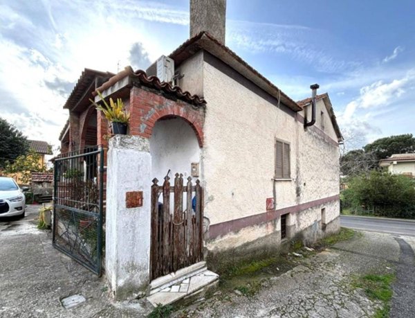 appartamento in vendita a Cori in zona Giulianello