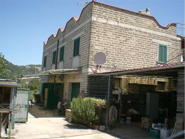 casa indipendente in vendita a Cori