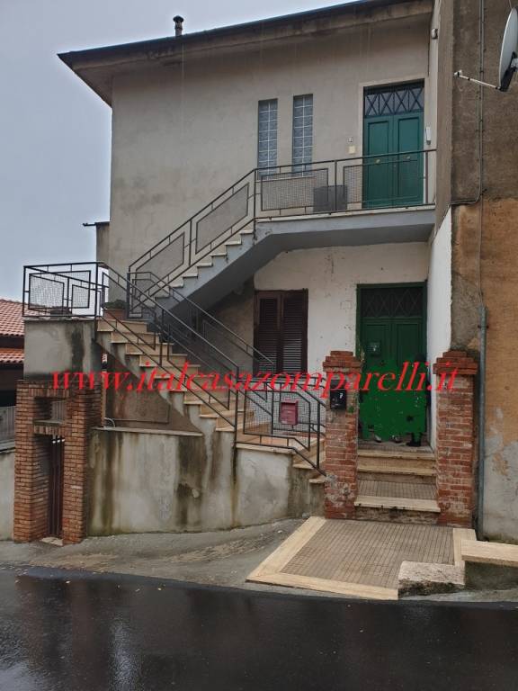 appartamento in vendita a Cori