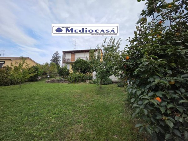 casa indipendente in vendita a Cori in zona Giulianello