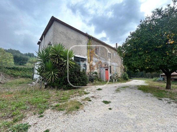 casa indipendente in vendita a Cori in zona Giulianello