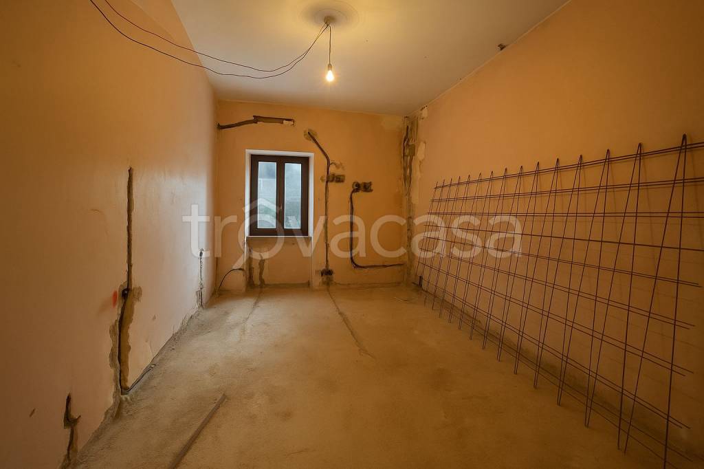 appartamento in vendita a Cori in zona Giulianello