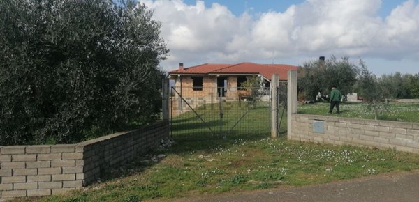 casa indipendente in vendita a Cori in zona Giulianello
