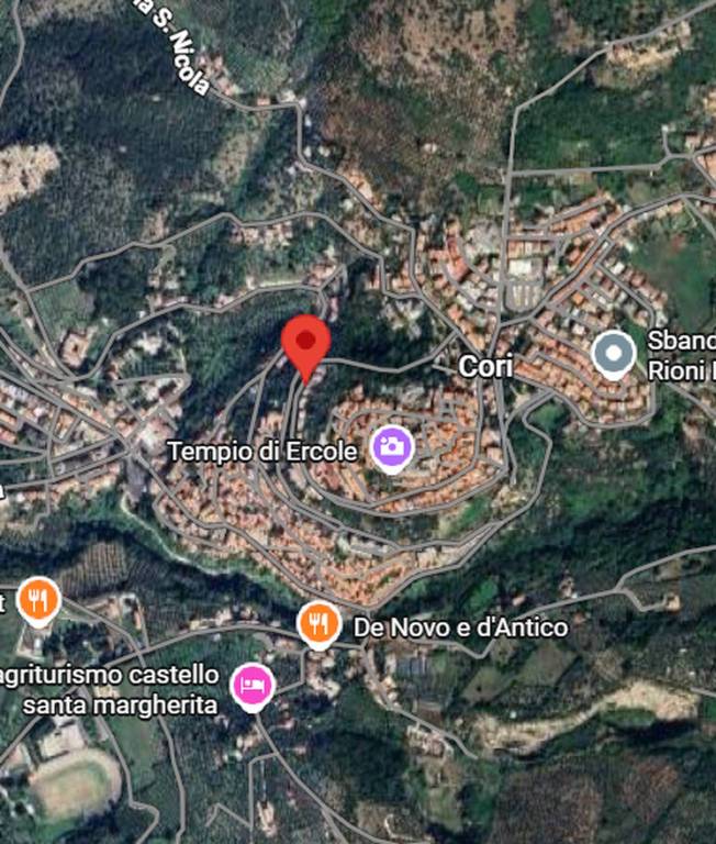 terreno edificabile in vendita a Cori