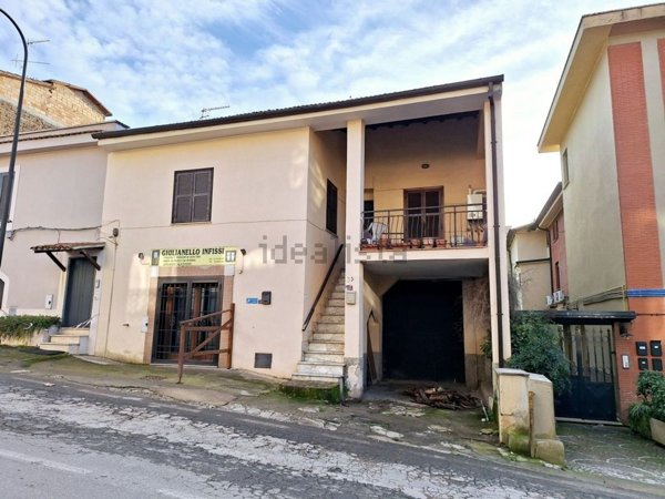 appartamento in vendita a Cori in zona Giulianello