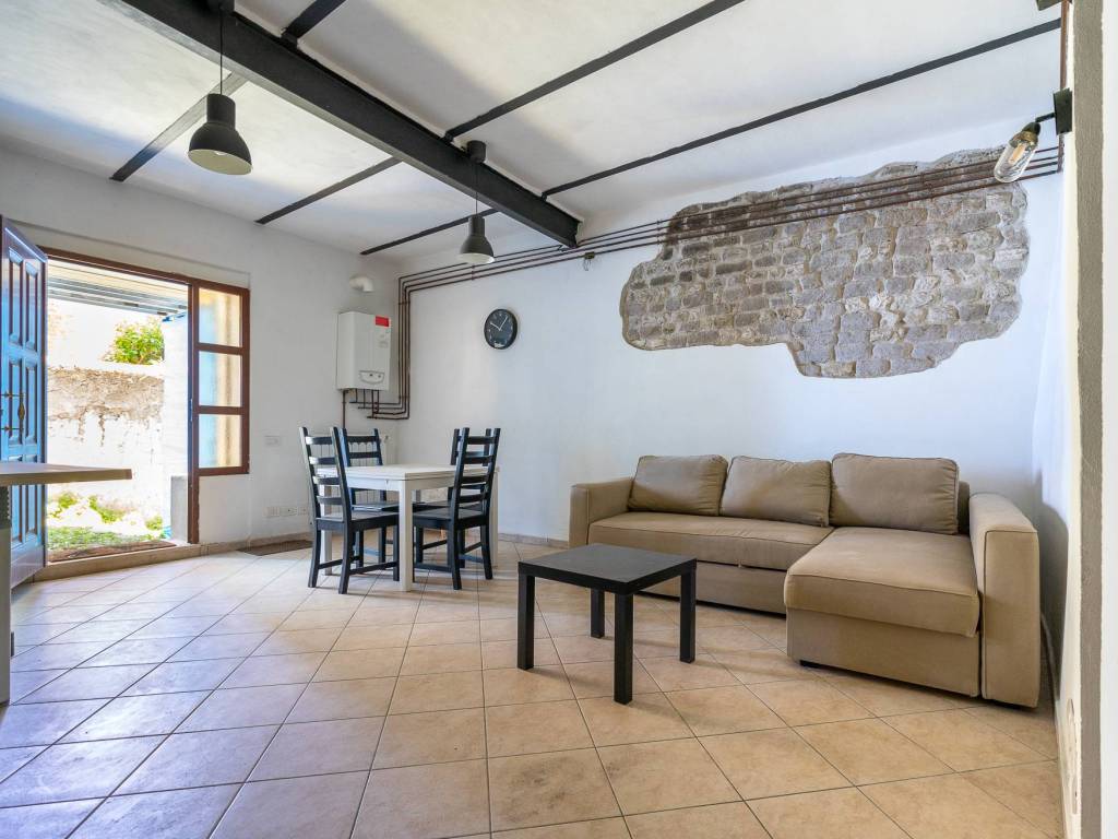 casa indipendente in vendita a Cori