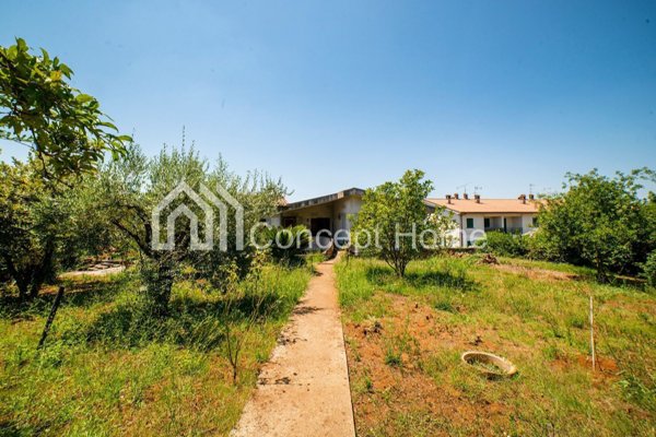 casa indipendente in vendita a Cori in zona Giulianello