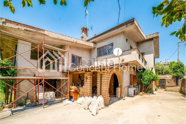 casa indipendente in vendita a Cori in zona Giulianello