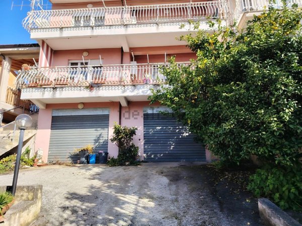 casa indipendente in vendita a Cori