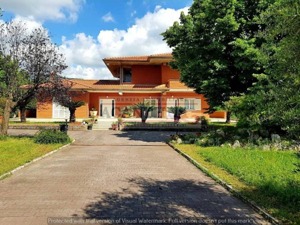 casa indipendente in vendita a Cori in zona Giulianello