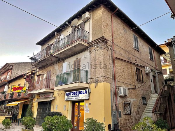 appartamento in vendita a Cori in zona Giulianello