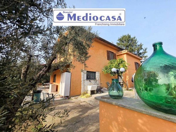 casa indipendente in vendita a Cori in zona Giulianello