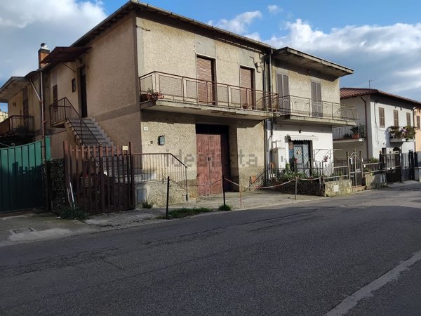 appartamento in vendita a Cori in zona Giulianello