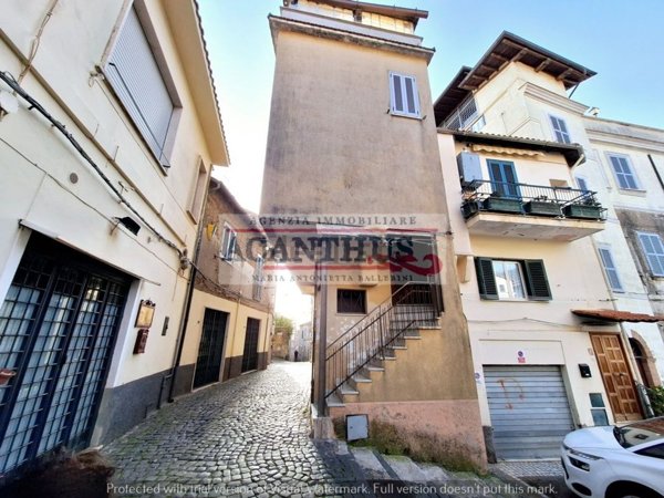 appartamento in vendita a Cori