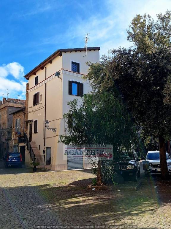 casa indipendente in vendita a Cori
