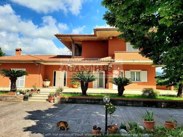 casa indipendente in vendita a Cori in zona Giulianello