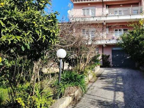 casa indipendente in vendita a Cori