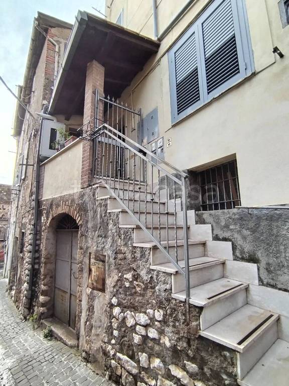 appartamento in vendita a Cori