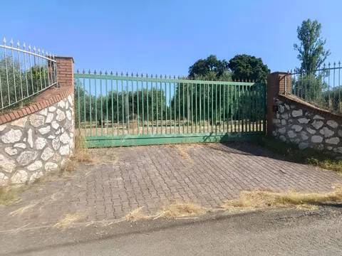 terreno in vendita a Cori in zona Giulianello