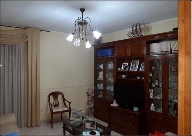 negozio in vendita a Fondi