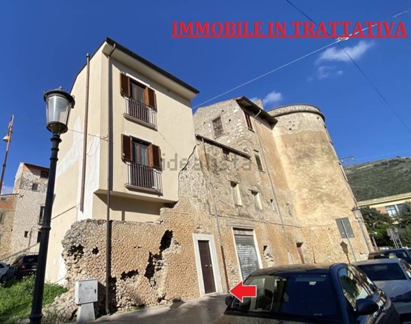 casa indipendente in vendita a Fondi